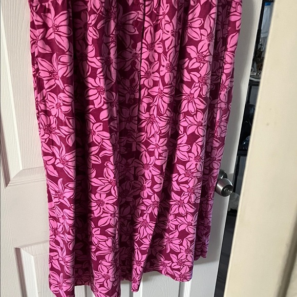 Woman Within Pink Floral dress & exact same in solid black - Picture 3 of 6